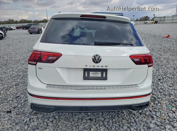 3VVCB7AX7NM073982 2022 VOLKSWAGEN TIGUAN Белый Вид салона спереди
