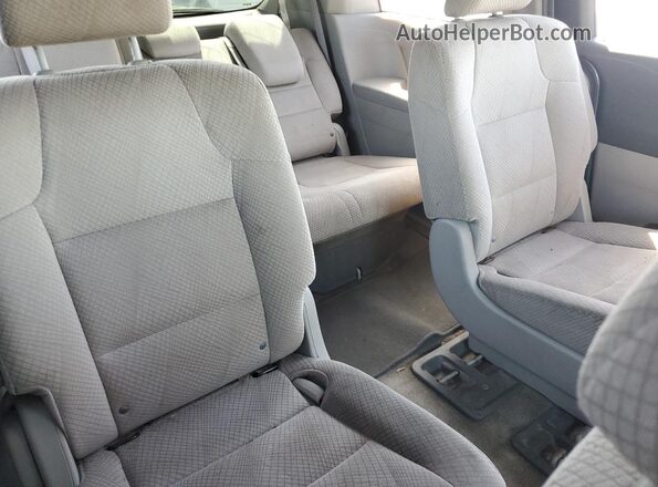 5FNRL5H46HB008636 2017 HONDA ODYSSEY Silver Widok wnętrza z tyłu