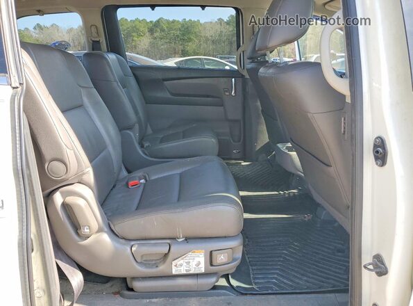 5FNRL5H66HB003003 2017 HONDA ODYSSEY Белый Вид задней части салона