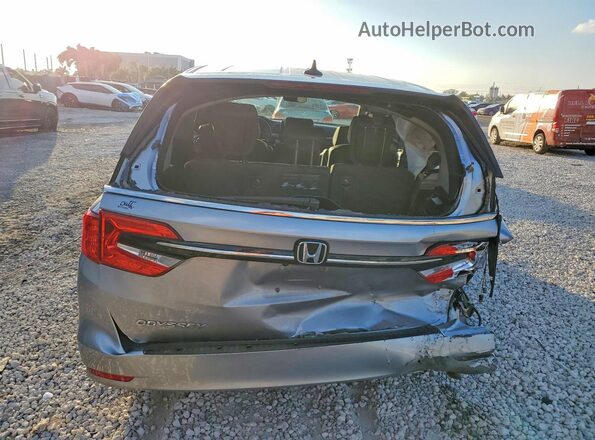 5FNRL6H62RB015950 2024 HONDA ODYSSEY Silver Հետևի տեսք