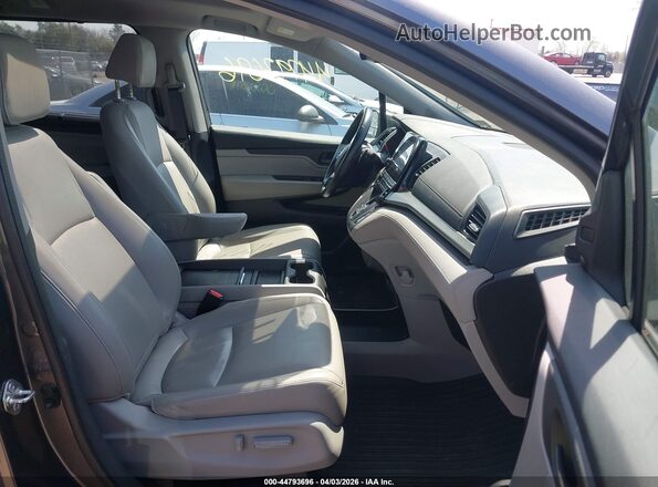 5FNRL6H70JB050452 2018 HONDA ODYSSEY Gray Vista interior delantera