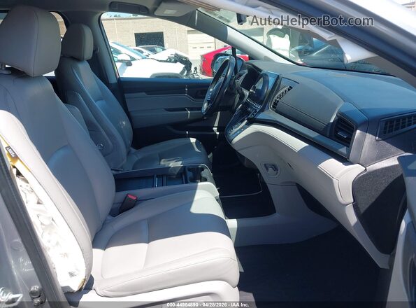 5FNRL6H71JB058642 2018 HONDA ODYSSEY Silver Widok wnętrza z przodu
