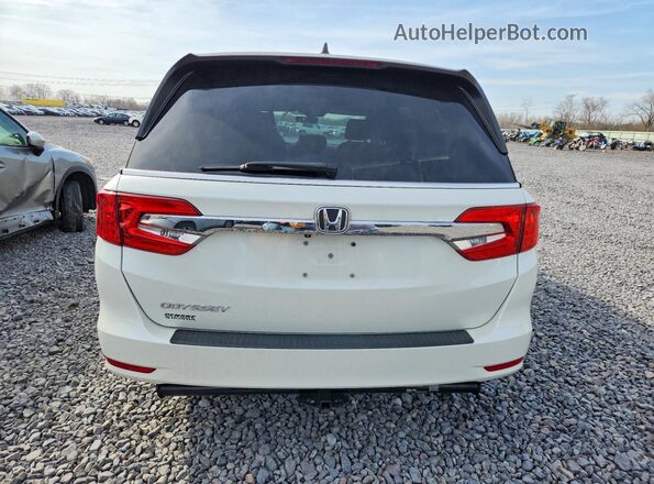 5FNRL6H74JB100995 2018 HONDA ODYSSEY White Вид ззаду