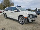 2018 Honda Odyssey Exl White vin: 5FNRL6H75JB062838