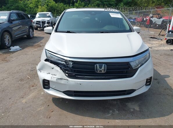 5FNRL6H84PB006200 2023 HONDA ODYSSEY White Widok z przodu