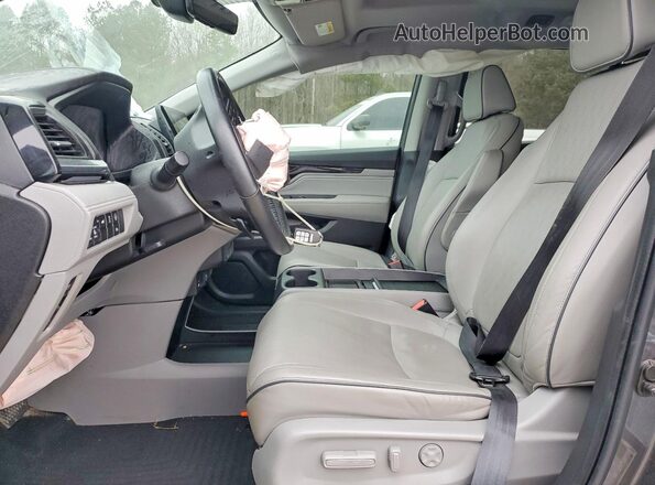 5FNRL6H92PB020203 2023 HONDA ODYSSEY Серый Вид салона спереди