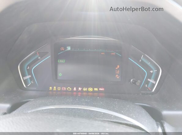 5FNRL6H93JB027071 2018 HONDA ODYSSEY Белый Вид задних сидений