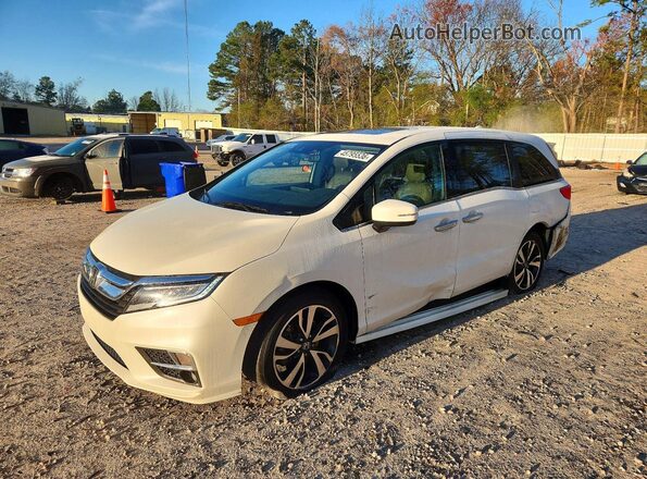 5FNRL6H95JB013060 2018 HONDA ODYSSEY Белый Передняя левая четверть