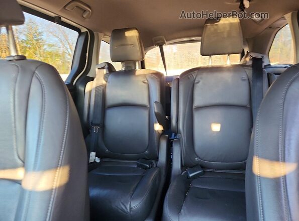 5FNRL6H95JB013060 2018 HONDA ODYSSEY Белый Вид задних сидений