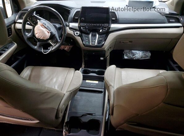 5FNRL6H97JB024321 2018 HONDA ODYSSEY Белый Вид панели приборов
