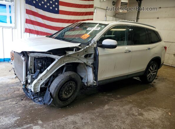 5FNYF6H08JB002977 2018 HONDA PILOT Белый Передняя левая четверть