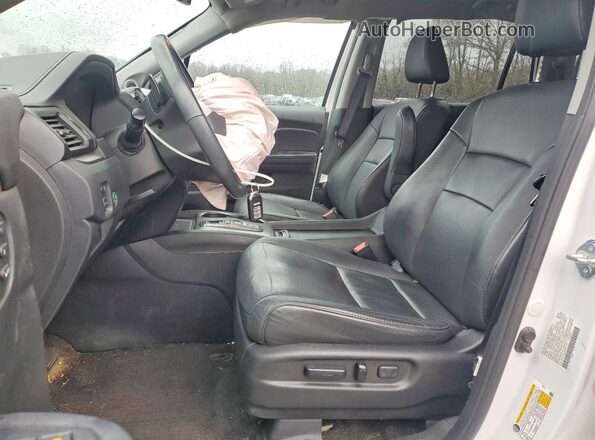 5FNYF6H24NB072161 2022 HONDA PILOT Белый Вид салона спереди