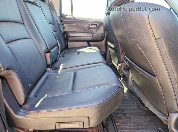 5FPYK2F65HB010502 2017 HONDA RIDGELINE Gray უკანა სალონის ხედი