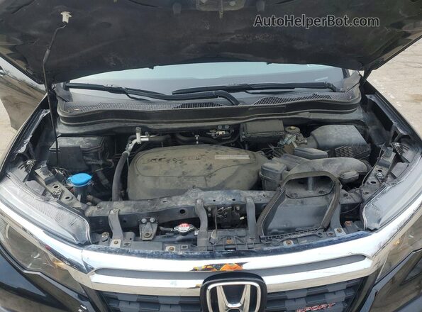 5FPYK3F19KB047764 2019 HONDA RIDGELINE Black Rear interior view
