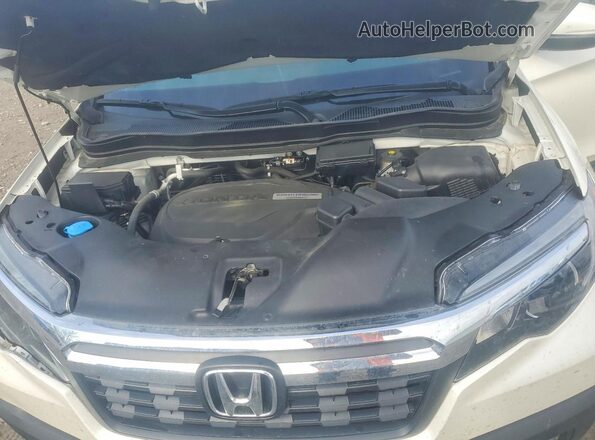 5FPYK3F57KB018492 2019 HONDA RIDGELINE White Vista del compartimento del motor