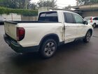 2019 Honda Ridgeline Rtl White vin: 5FPYK3F60KB015314
