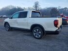 2018 Honda Ridgeline Rtl White vin: 5FPYK3F69JB007789