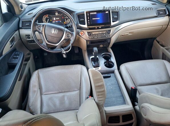 5FPYK3F69JB007789 2018 HONDA RIDGELINE White Вид панелі приладів