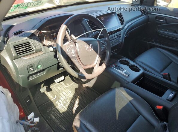 5FPYK3F71PB053280 2023 HONDA RIDGELINE Красный Вид панели приборов
