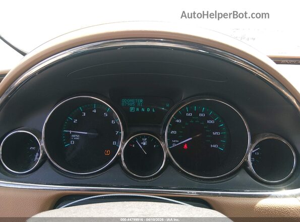 5GAKRBKDXHJ290619 2017 BUICK ENCLAVE Темно-бордовый Вид задних сидений