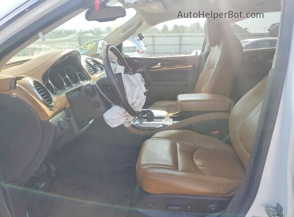 5GAKVCKDXHJ320008 2017 BUICK ENCLAVE Белый Вид салона спереди