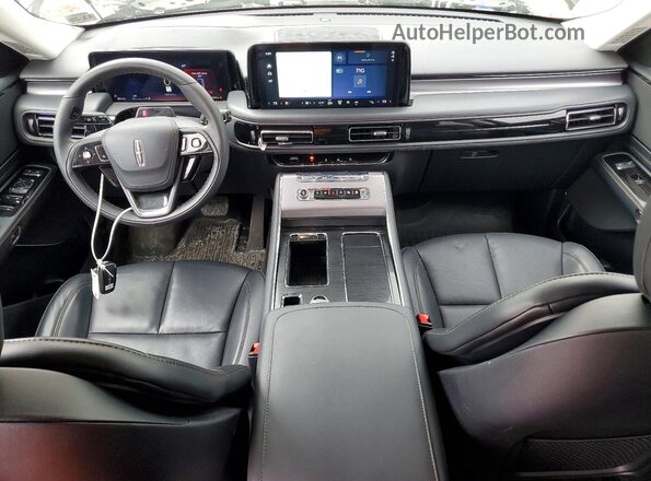5LM5J0XC5SGL13650 2025 LINCOLN AVIATOR Черный Вид панели приборов