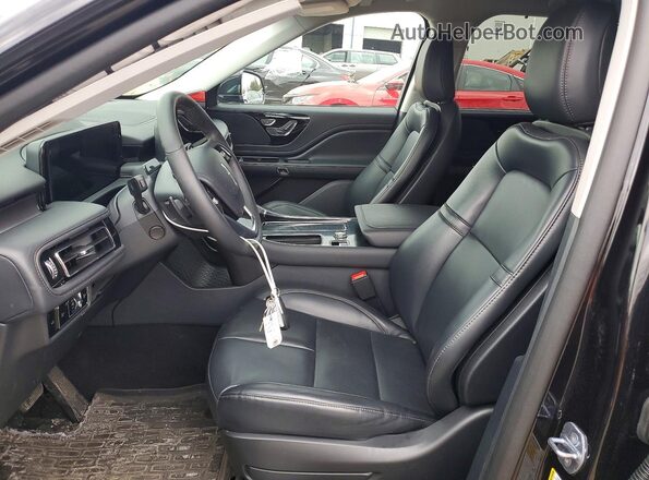 5LM5J0XC5SGL13650 2025 LINCOLN AVIATOR Черный Вид салона спереди