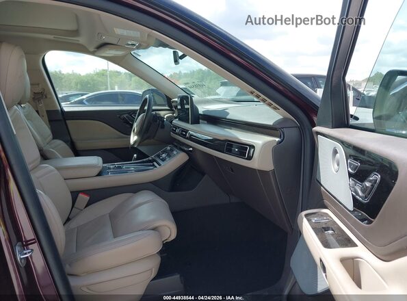 5LM5J7WC5LGL29097 2020 LINCOLN AVIATOR Темно-бордовый Вид салона спереди