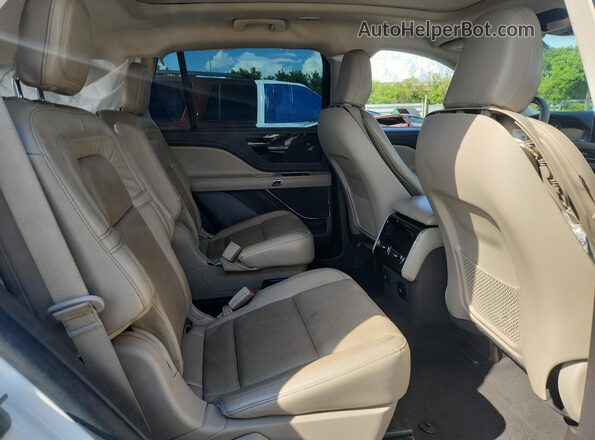 5LM5J7WCXMGL03399 2021 LINCOLN AVIATOR White Вид задніх сидінь