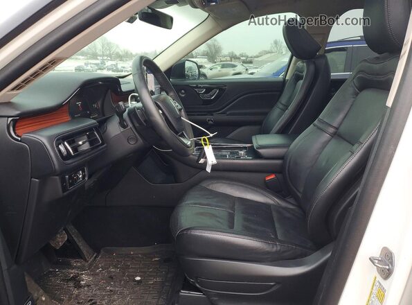 5LM5J7XC6RGL07035 2024 LINCOLN AVIATOR Белый Вид салона спереди