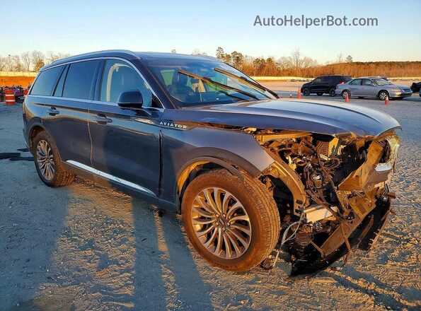 5LM5J7XCXMGL07063 2021 LINCOLN AVIATOR Серебряный Передняя правая четверть