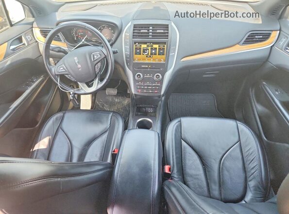 5LMCJ2C97GUJ31230 2016 LINCOLN MKC Черный Вид панели приборов