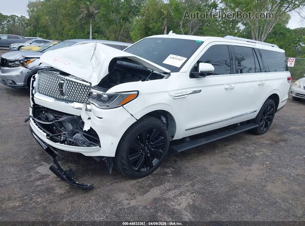 5LMJJ3KG1PEL03288 2023 LINCOLN NAVIGATOR White Przód lewy