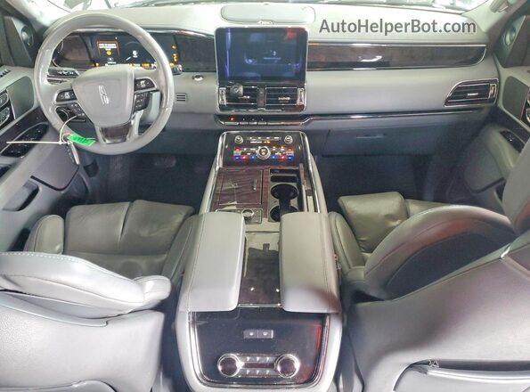 5LMJJ3KT5LEL00689 2020 LINCOLN NAVIGATOR Черный Вид панели приборов