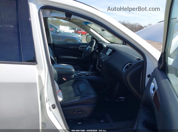 5N1AR2MM4GC655964 2016 NISSAN PATHFINDER White Front interior view