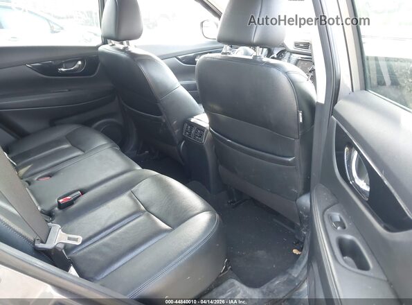 5N1AT2MV4LC724561 2020 NISSAN ROGUE Серебряный Вид наклейки с VIN-кодом
