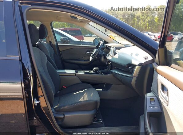 5N1AT3BA5MC761111 2021 NISSAN ROGUE Black Front interior view