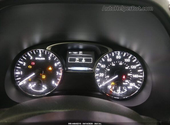 5N1DR2MM1JC647941 2018 NISSAN PATHFINDER White Widok tylnych siedzeń