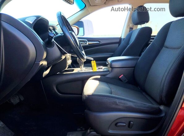 5N1DR2MM4JC652034 2018 NISSAN PATHFINDER Бордовый Вид салона спереди