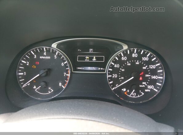 5N1DR2MN0JC654520 2018 NISSAN PATHFINDER Gray Widok tylnych siedzeń