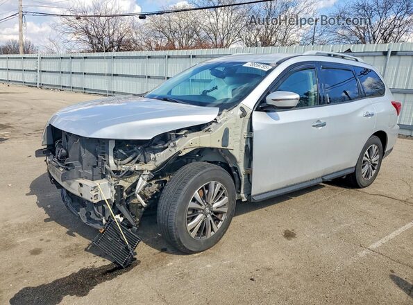 5N1DR2MN2JC616268 2018 NISSAN PATHFINDER Silver Vista tres cuartos delantera izquierda