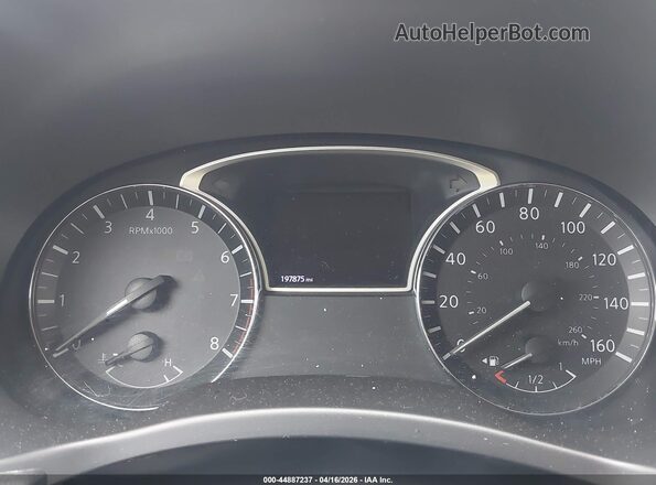 5N1DR2MN3HC650312 2017 NISSAN PATHFINDER Silver 