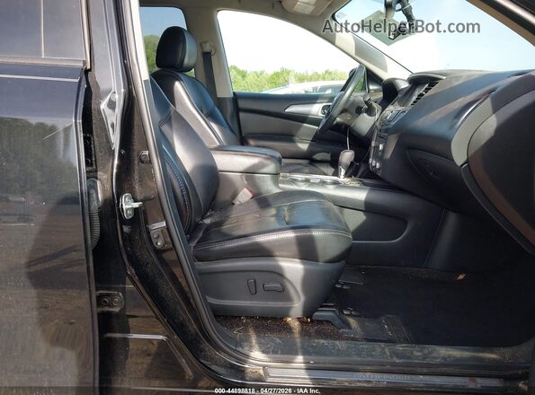 5N1DR2MN4JC624940 2018 NISSAN PATHFINDER Black Widok wnętrza z przodu