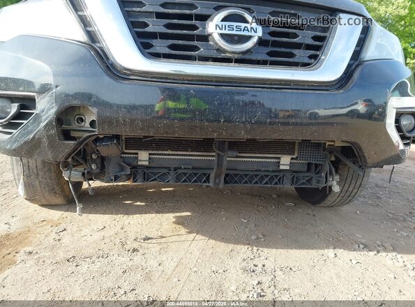 5N1DR2MN4JC624940 2018 NISSAN PATHFINDER Black Widok z przodu
