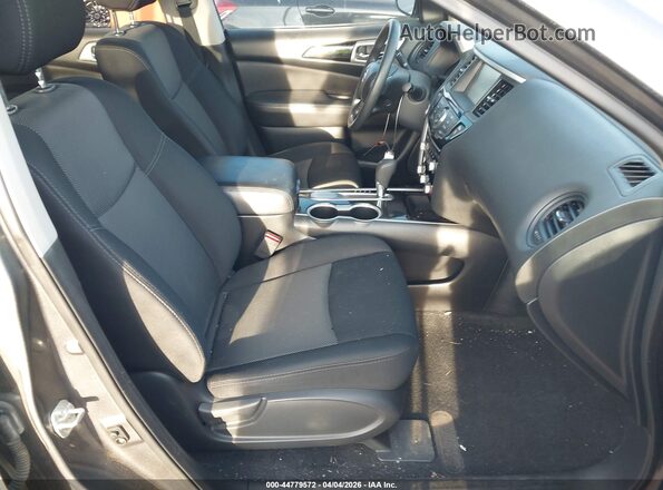 5N1DR2MN4JC641267 2018 NISSAN PATHFINDER Light Blue Widok wnętrza z przodu