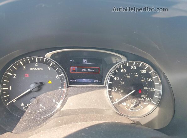 5N1DR2MN5JC615227 2018 NISSAN PATHFINDER Gray Vista del cuadro de instrumentos