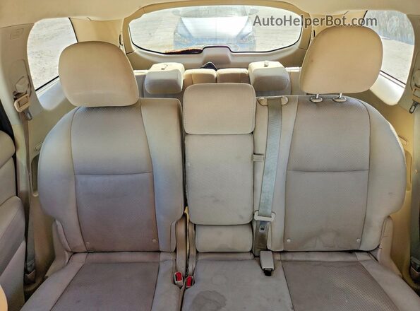 5N1DR2MN7HC604319 2017 NISSAN PATHFINDER White Rear seats view