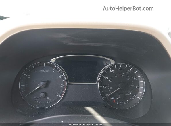 5N1DR2MN9HC603494 2017 NISSAN PATHFINDER Белый Вид задних сидений