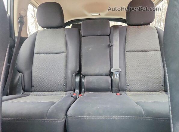5N1DR2MN9HC673576 2017 NISSAN PATHFINDER Серебряный Вид задних сидений