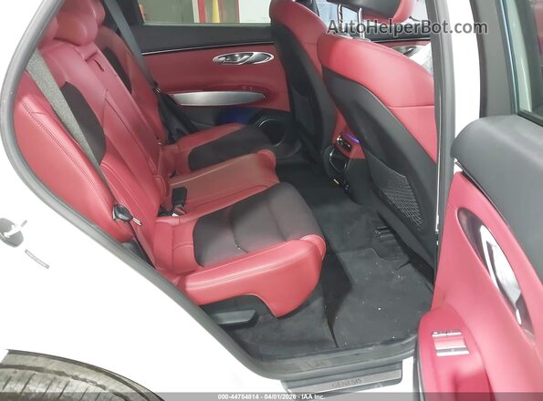 5NMMCDTC5RH015192 2024 GENESIS GV70 White Вид наклейки з VIN-кодом